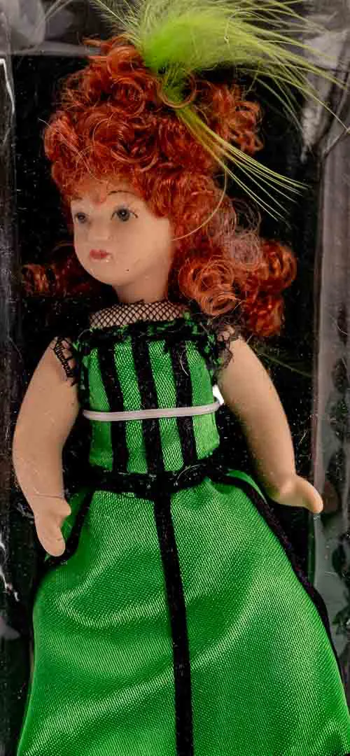  DE AGOSTINI Sammlerpuppe / Porzellanpuppe, Höhe 15cm – Bild 2