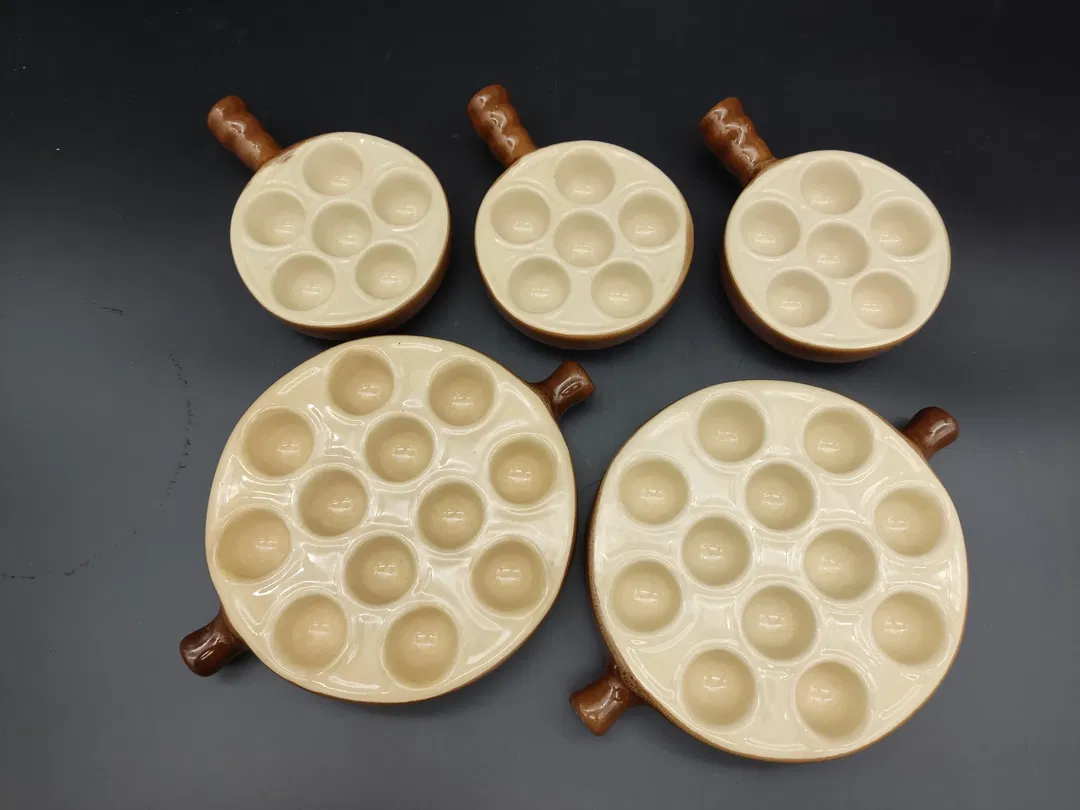 Fränzösische Vintage-Geschirr für Escargot-Schnecken von Emile Henry - Bild 1