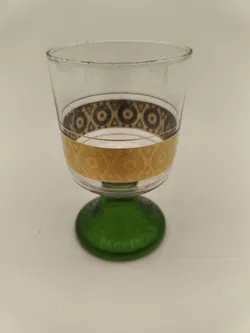 4 Römer Gläser - mit goldenem Gürtel und grünem Fuß - Bild 2