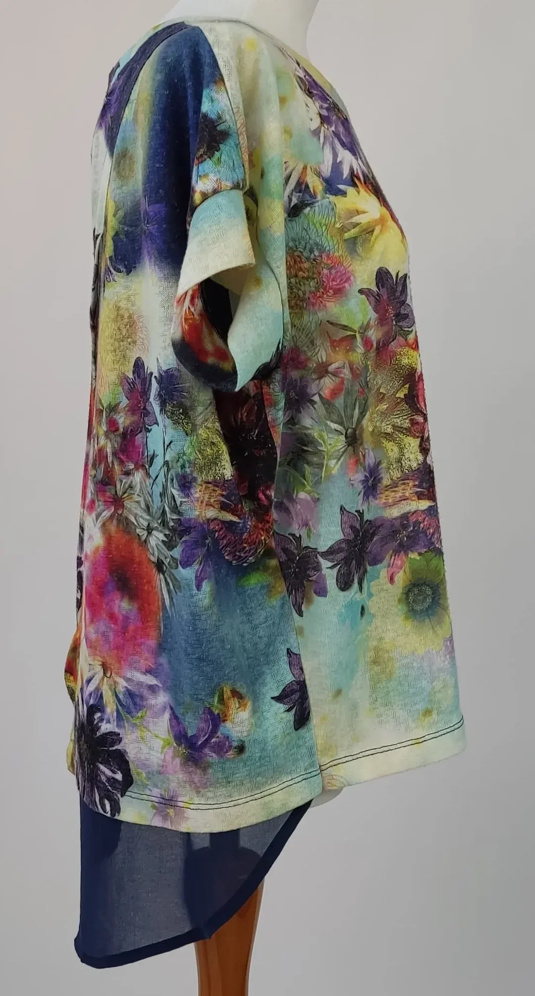 Fornarina Damen Bluse Blumen Muster mehrfärbig - Gr. M (165/88A) – Bild 3