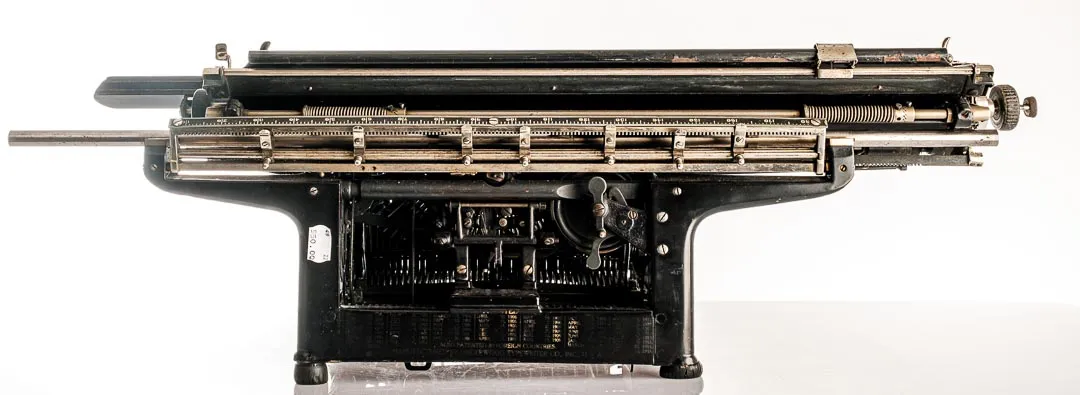 Schreibmaschine Underwood Standard Typewriter Vintage – Bild 3