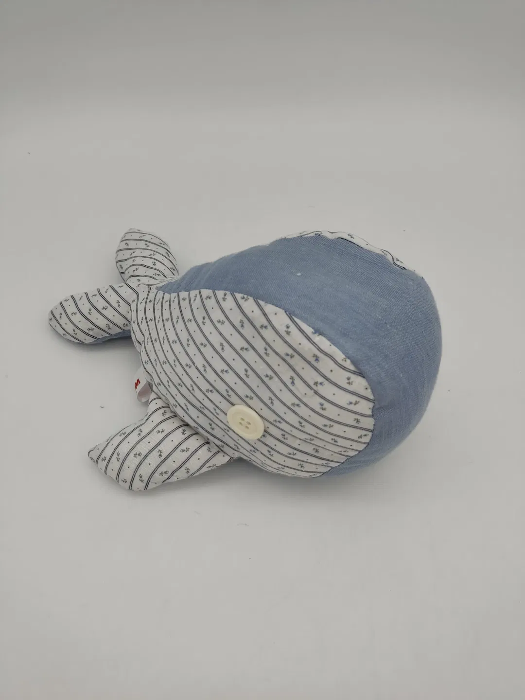 Kleiner Walfisch - handgenäht - Bild 4