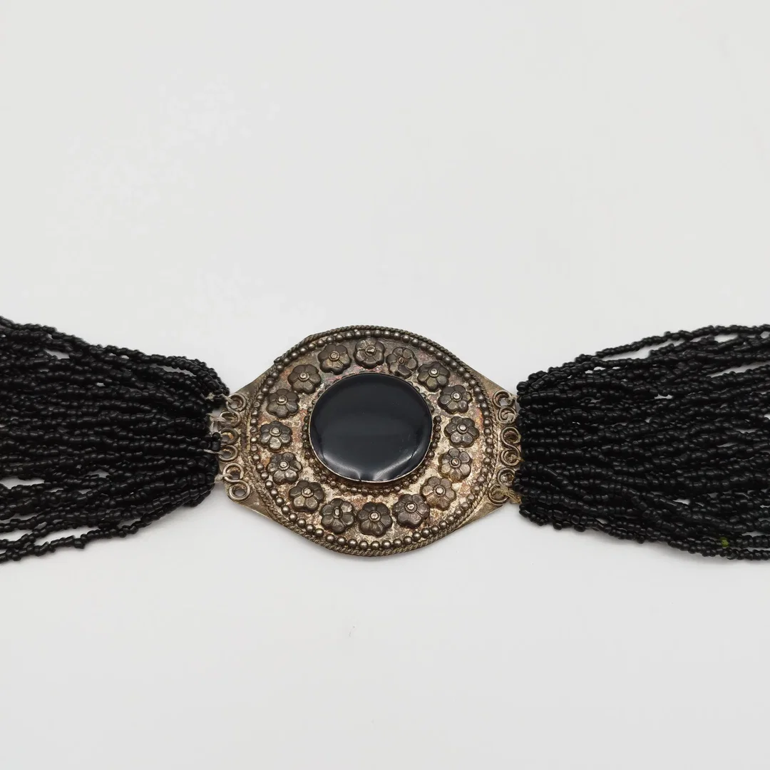 Eleganter Kettengürtel aus edlem Metall mit Schmuckelementen – Made in Italy für dein perfektes Partyoutfit! – Bild 3