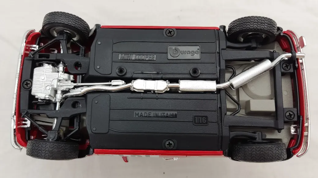 Burago - Mini Cooper - Modellauto 1:16 – Bild 4