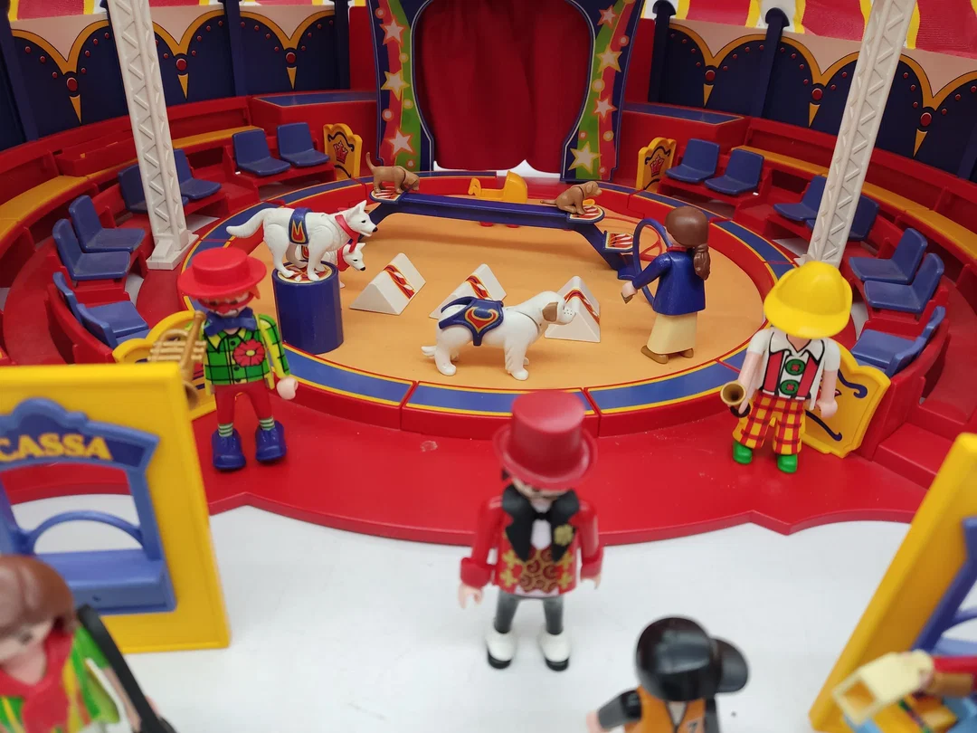 Playmobil Zirkus, Zirkuskapelle mit 4 fach Soundmodul, Hundezirkus, Artisten und Zauberkünstler – Bild 9