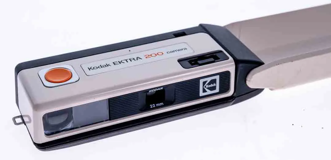 Vintage Kamera Kodak Ektra 200 Pocketkamera – Bild 3