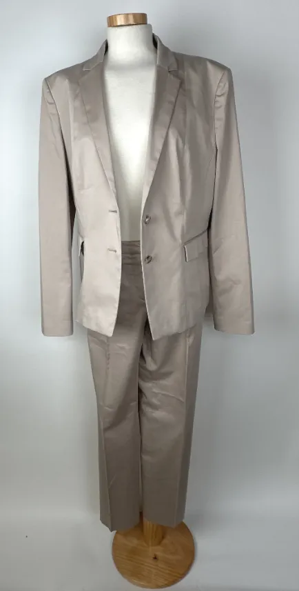 Hugo Boss - Damen Zweiteiler - Gr. 40/42  – Bild 2