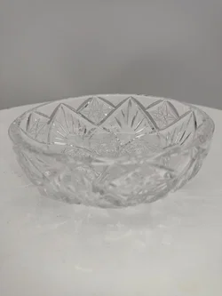 Kleine Kristallschale Transparent | Zeitloser Glanz - Bild 3