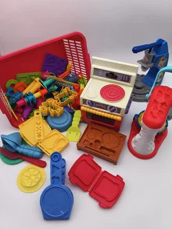 Play Doh, großes Set: Backofen, Küchenmaschine und Eismaschine, mit viel Zubehör