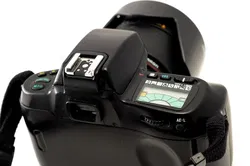 Nikon F70 Spiegeleflexkamera analog mit Tamron 28-200 mm - Bild 3