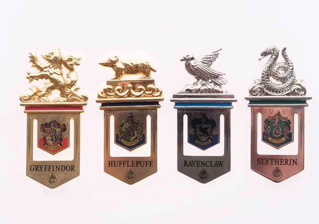 Harry Potter Hogwarts Wappen-Pin Set – 4 Häuser in edler Sammlerbox (lizenziert) – Bild 3