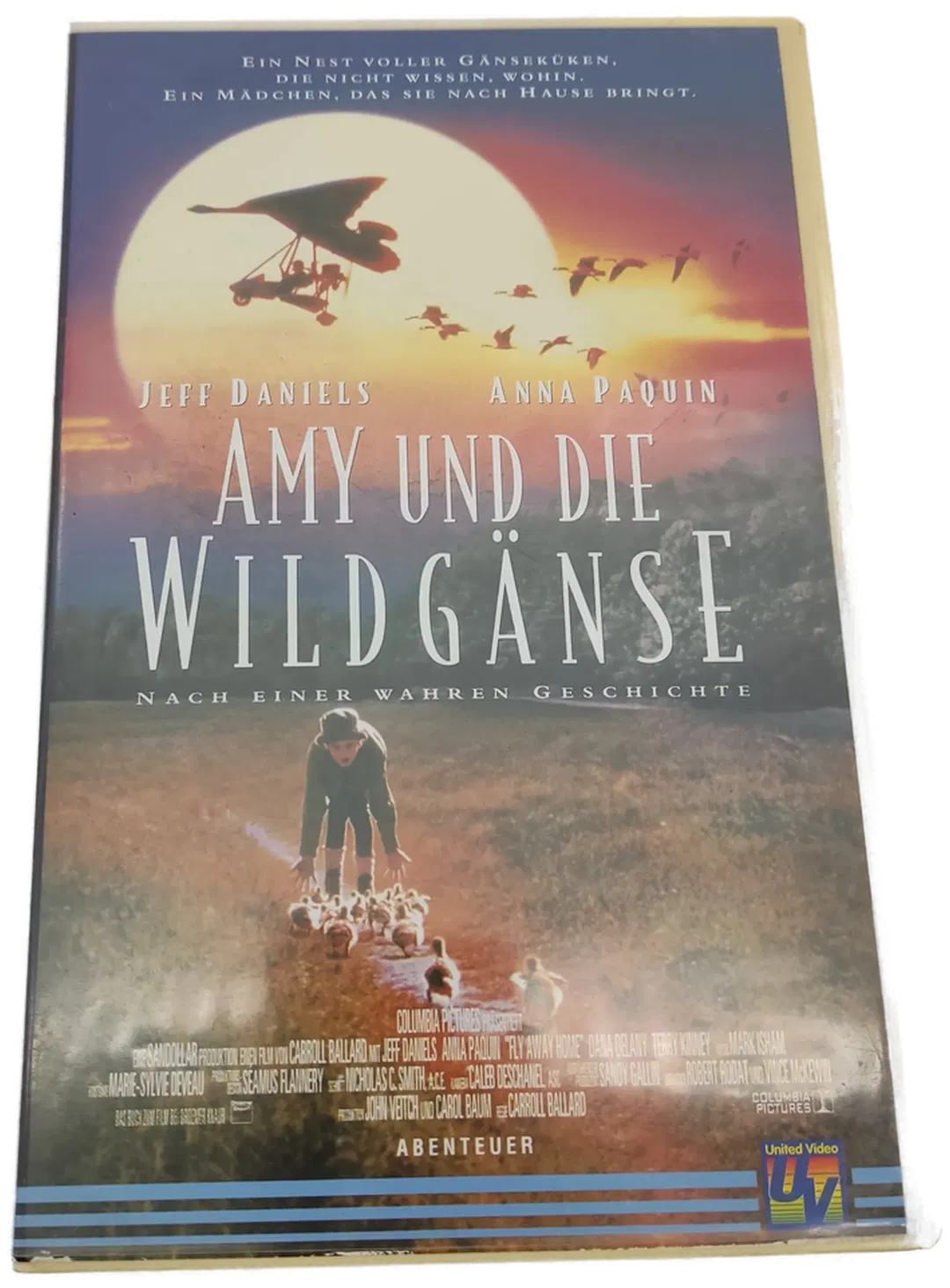 AMY UND DIE WILDGÄNSE - JEFF DANIELS + ANNA PAQUIN - Bild 1