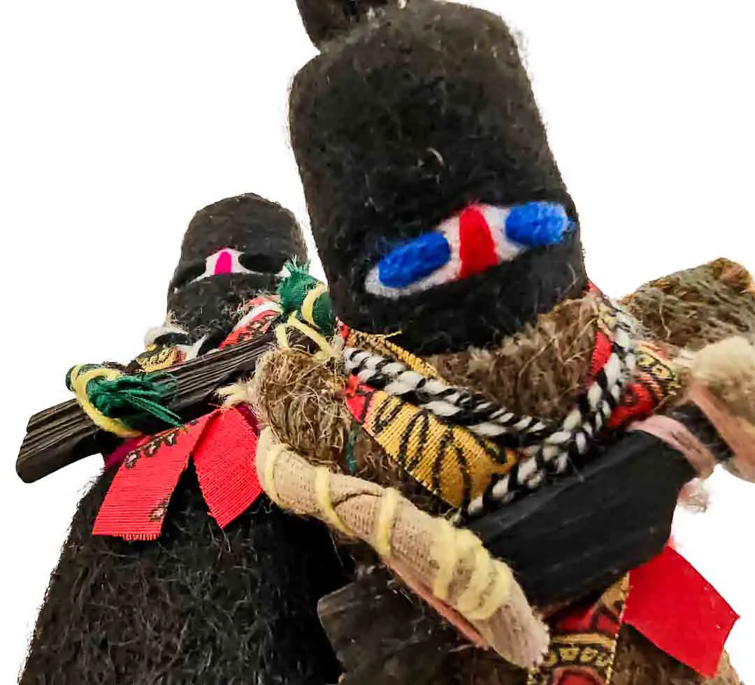 Original Zapatista Wollpuppen Handarbeit aus Chiapas ca. 15 cm, Feiheitskämpferpuppen - Bild 1