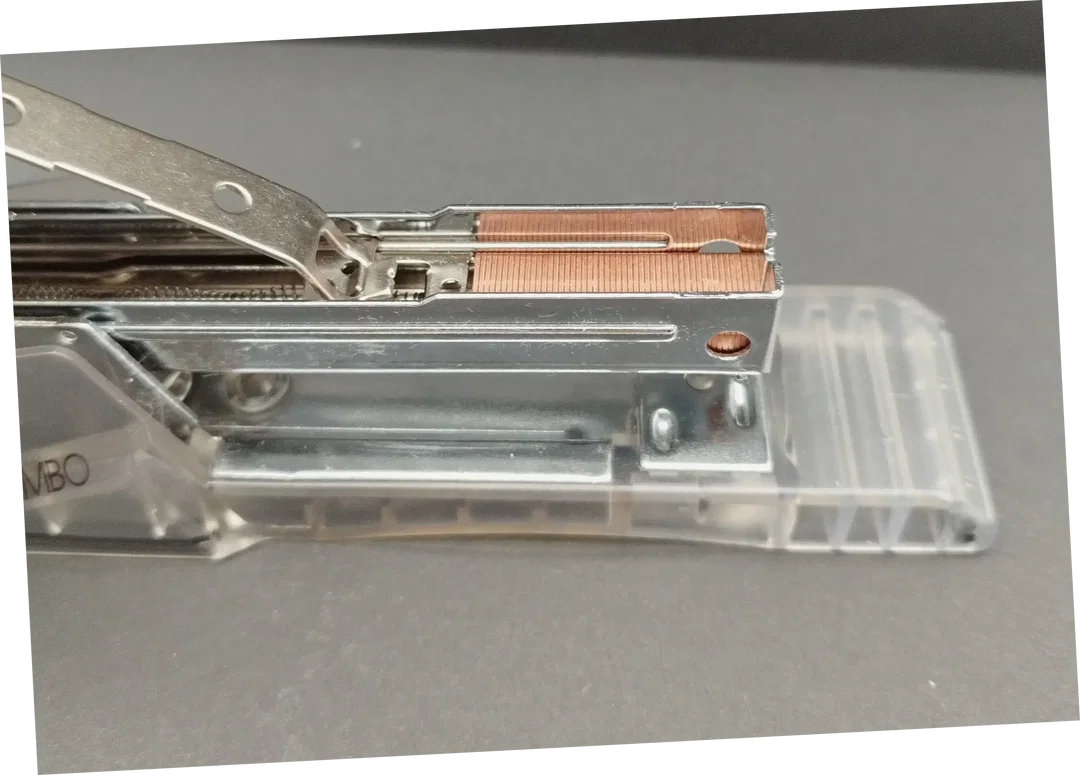 Bürohefter Transparent für 24/6 + 26/6 Klammern | Minimalistischer Charme – Bild 4