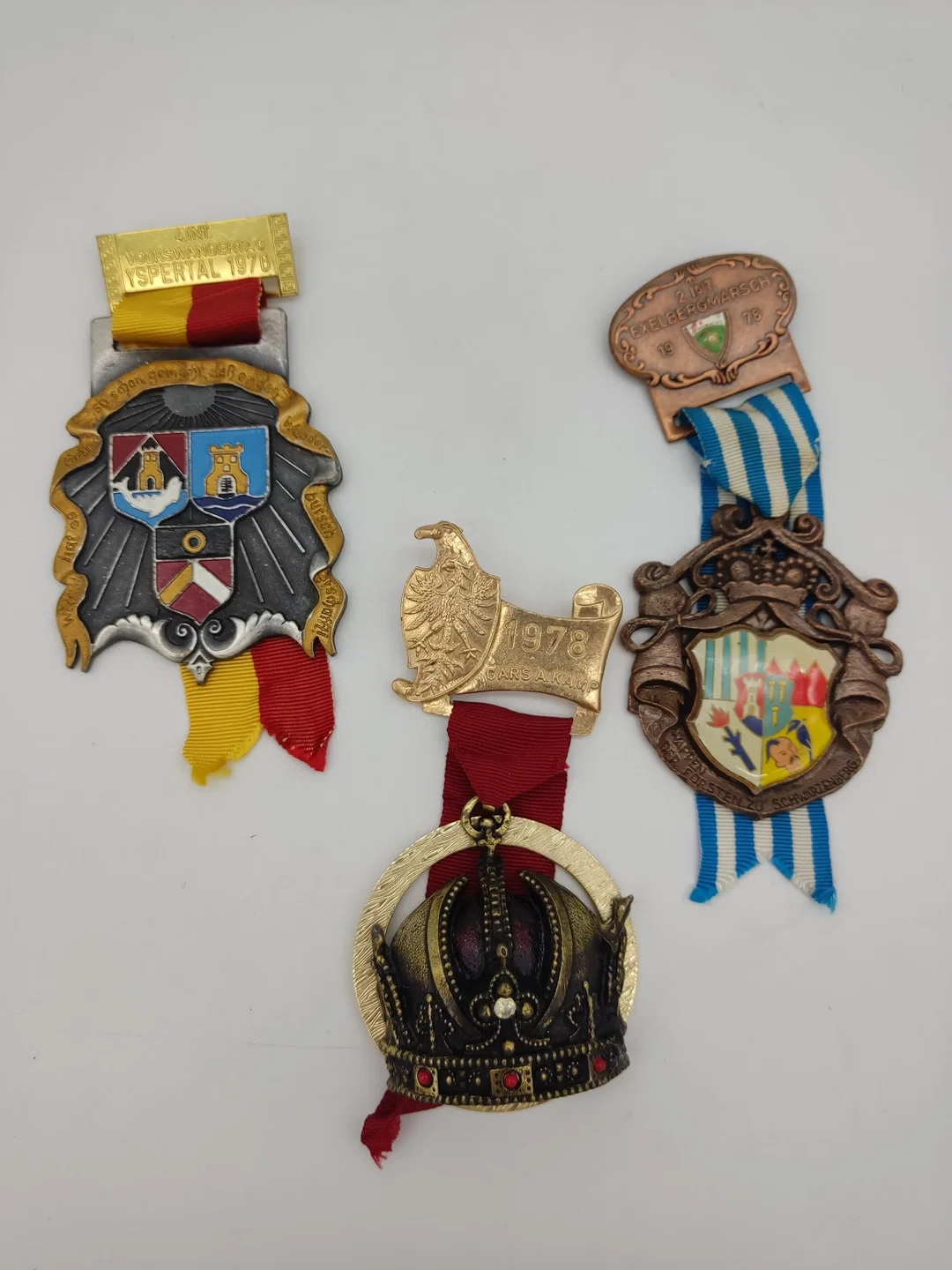 6x Vintage Wanderabzeichen – Bild 3