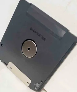 Retro-Klassiker: BASF by EMTEC 100MB ZIP-Diskette - Bild 2