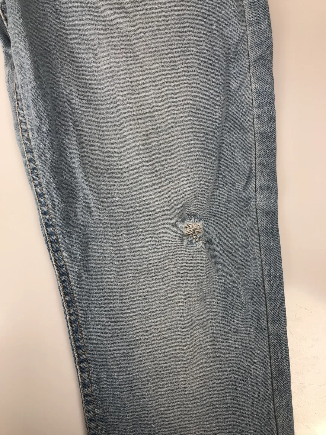 Bershka Denim Low Rise Push Up Damen Used Look Jeans Gr. 40, W28/L27 – Bild 4