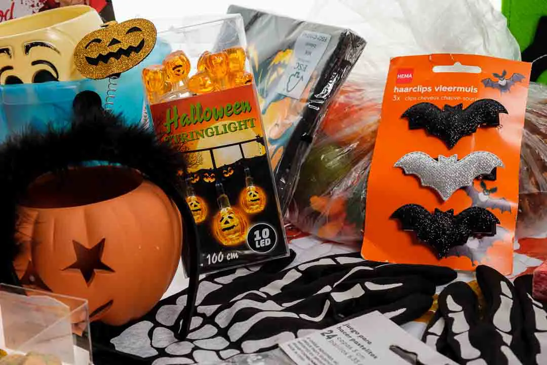 Happy Halloween Set #2 mit Tasche, Haarreif & u.v.a. Deko – Bild 4