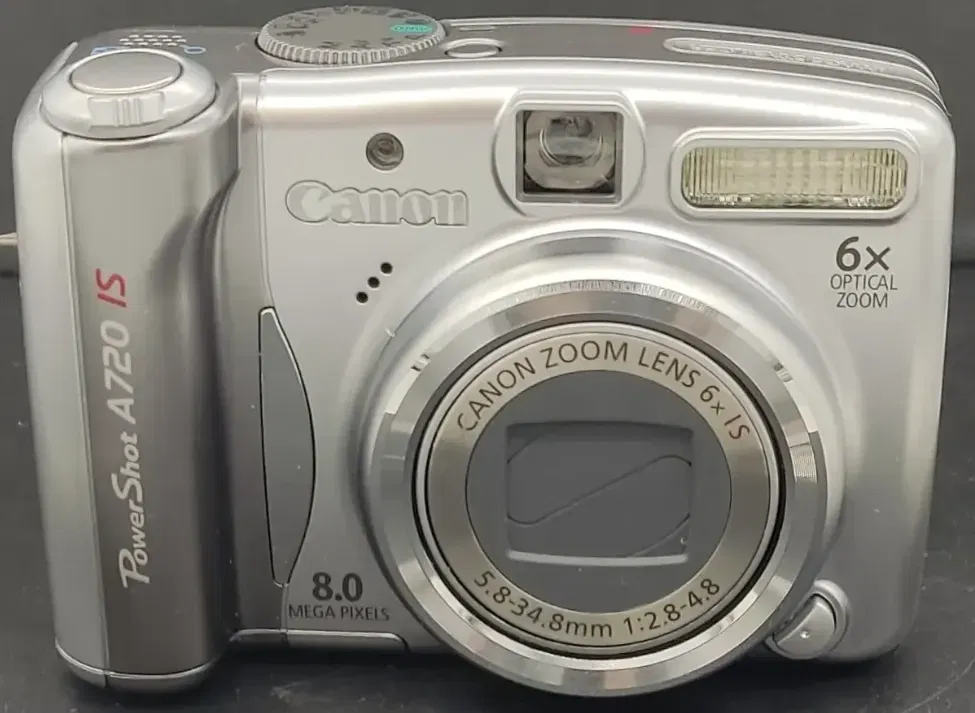 Canon PowerShot A720 IS Digitalkamera silber 8,0 Megapixel mit 4GB SD-Karte - Bild 3