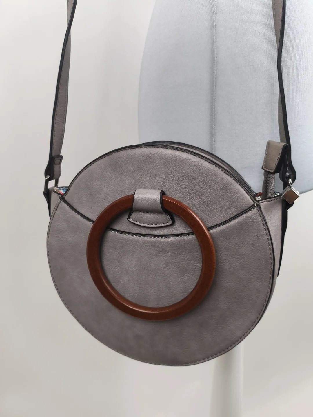 Mandoline, Handtasche rund, grau - Bild 4
