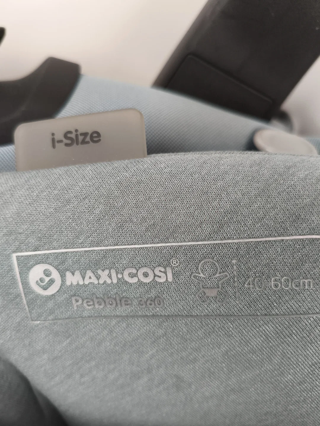 Maxi-Cosi Pebble 360 I-Size, Babyschale grau, neu – Bild 10
