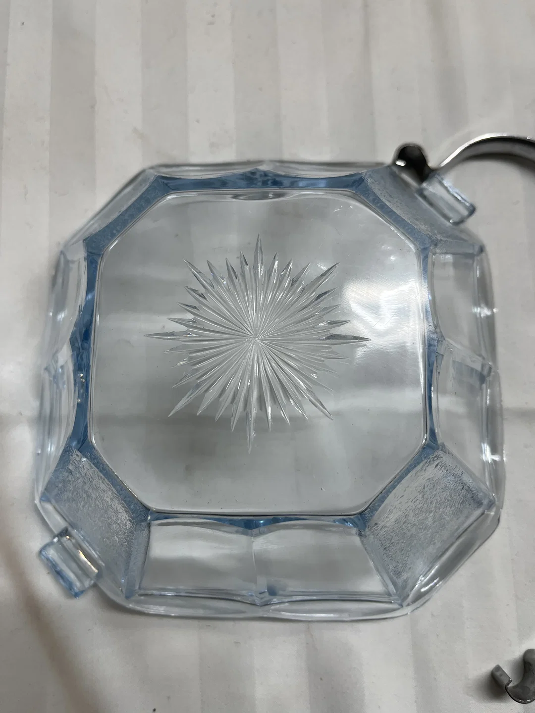 16 cm Glasschale mit abnehmbarem Henkel, bläuliche Eleganz – Bild 3