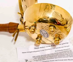 elaVita Räucherpfanne Set 5-teilig Messing Holzgriff Zirbe Hallein – Vorschau 3