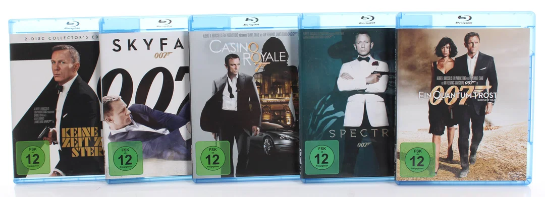 James Bond 007 Blu-ray Konvolut – 5 Discs – Casino Royale, Skyfall, Spectre u.a. – FSK 12 – Bild 2