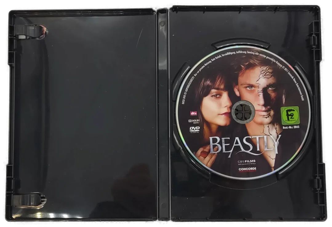 DVD "BEASTLY" mit Vanessa Hudgens und Alex Pettyfer – Bild 2