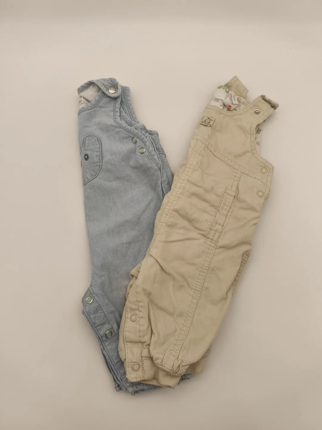 2er Set Latzhosen, Baby Gr. 56 – Bild 2