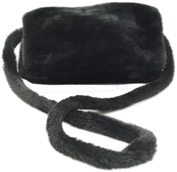 POMPÖÖS Faux Fur Tasche von Glööckler - mit Handwärme-Bereich - Bild 3