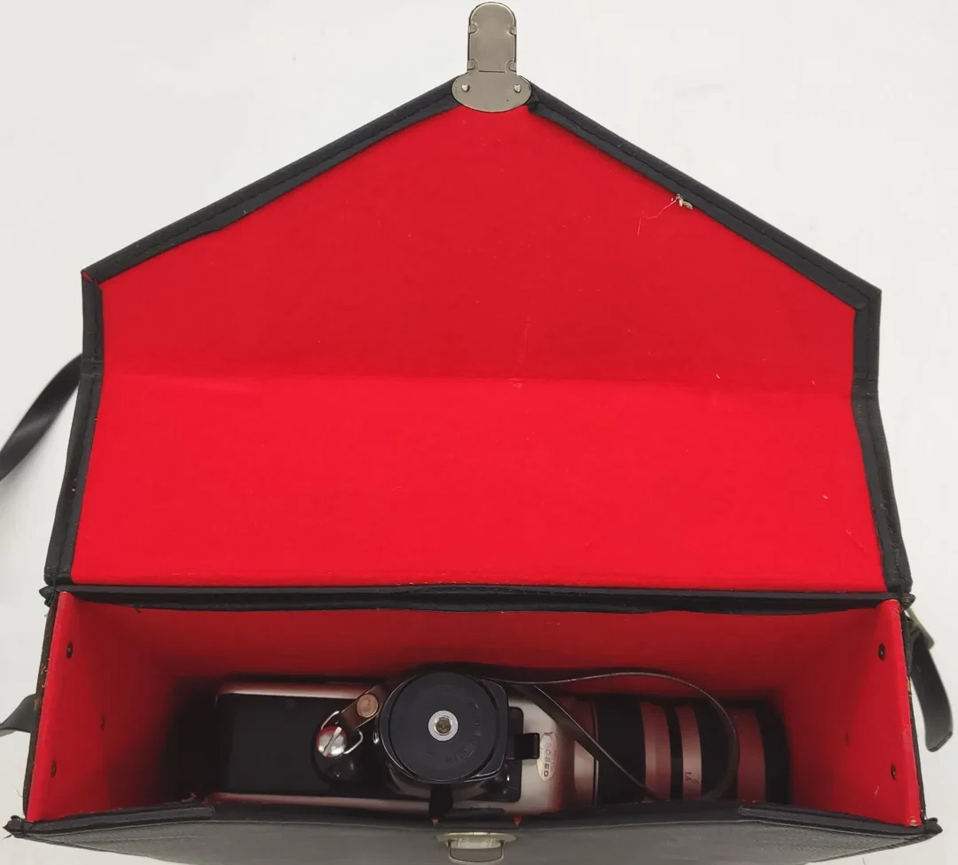 Starmax 8mm Filmkamera mit Tasche – Bild 9