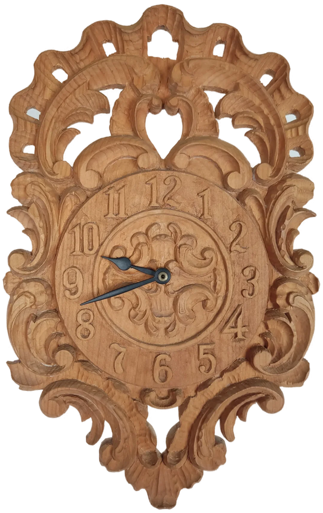 Junghans Holzwanduhr, Handgeschnitzt, ohne Batterie | Landhaus-Charme – Bild 1