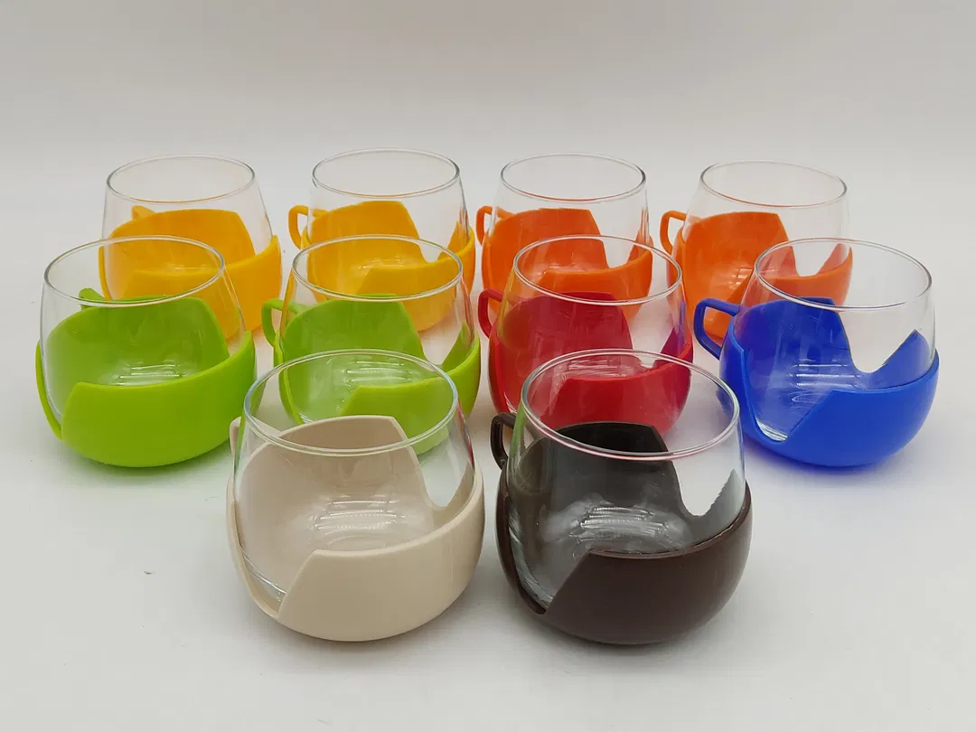 10 Stk. Vintage-Trinkgläser inkl. Plastikhalter - 70er Jahre - kunterbunt - Made in Holland - Bild 1