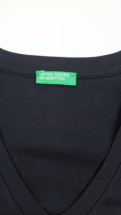 United Colors of Benetton Kindershirt schwarz Gr. XS/ECH – Vorschau 3