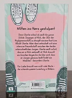 Heartstopper Volume 1 (deutsche Hardcover-Ausgabe) - Alice Oseman - Graphix Loewe - Bild 3
