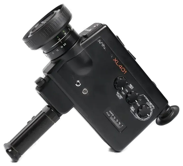 Minolta XL401 Super-8 Filmkamera mit Rokkor-Macro 8.5–34mm f/1.2 inkl. Ledertasche & Anleitung (DE) - Bild 3