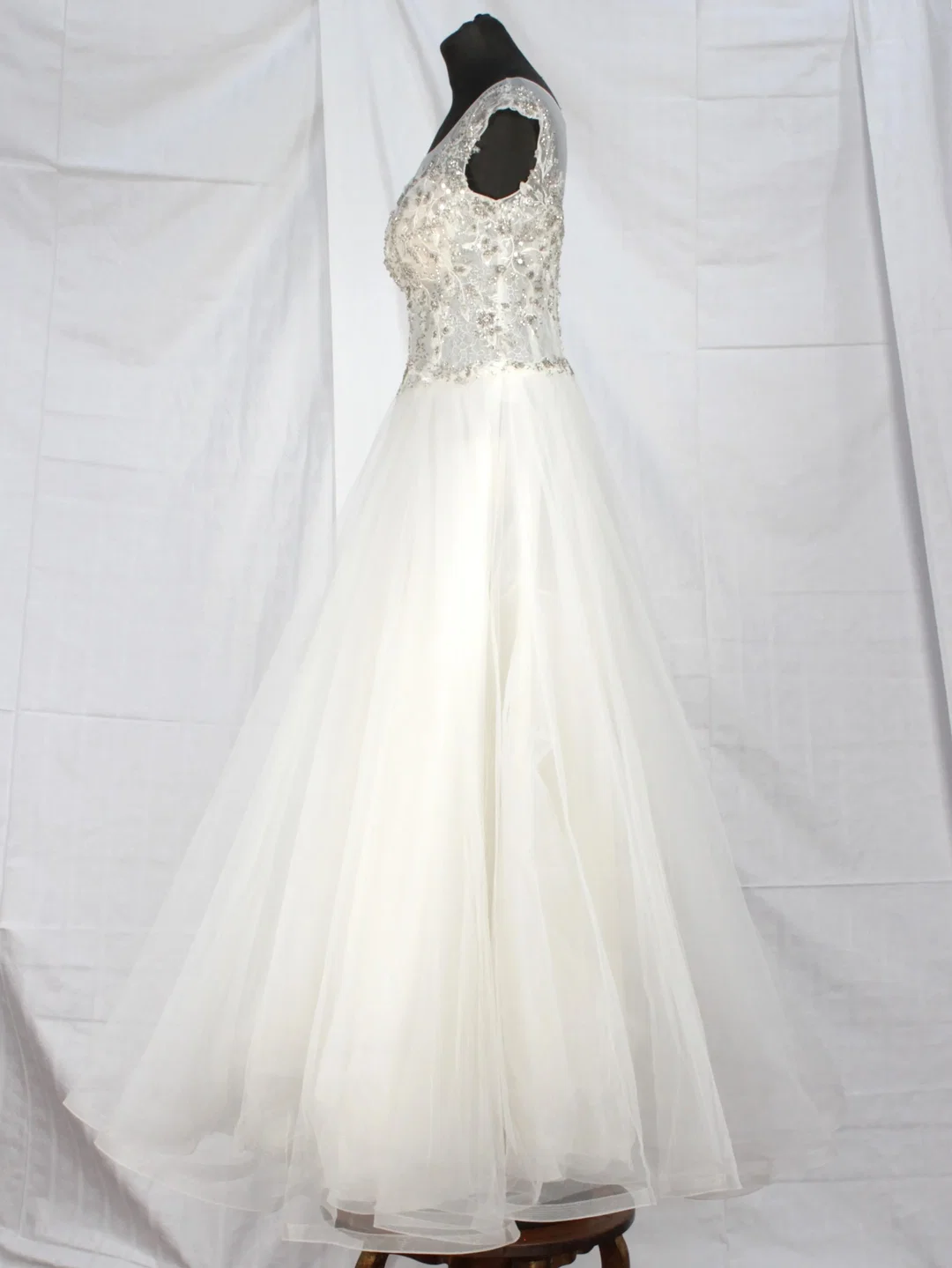 Hochzeitskleid - 01 - Natali Bridal (Prag) - Gr. L – Bild 4