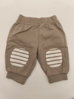 7 Stk. Babyhosen und Shirts, Gr. 50/56 – Vorschau 5