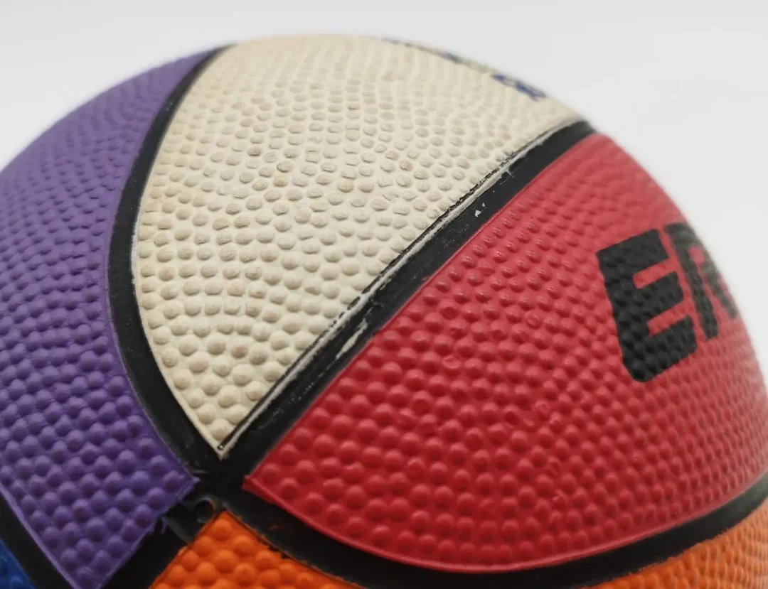 Erhard Kinder-Basketball No. 3 - Rainbow Edition – Bild 4