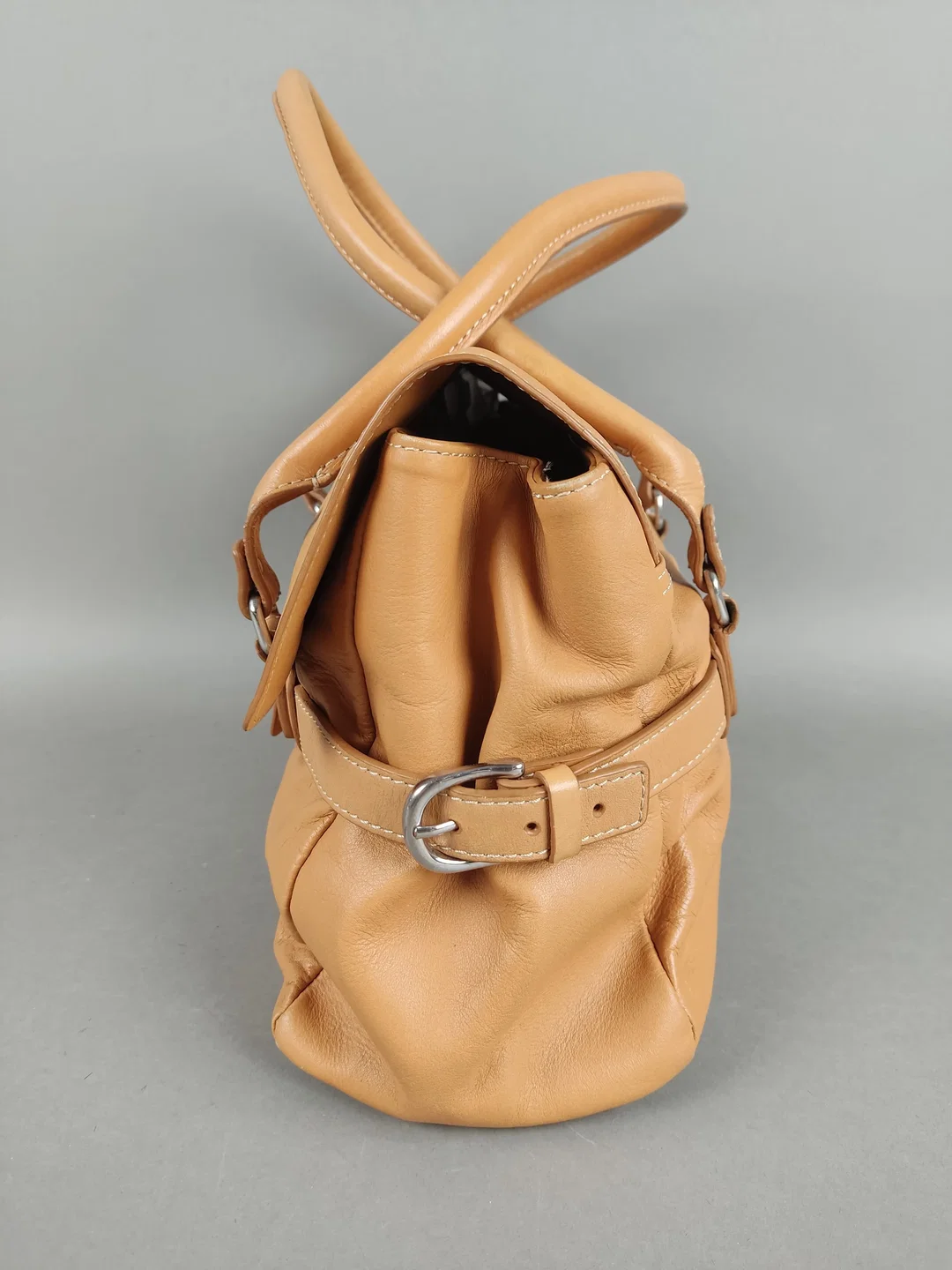 Vintage Henkel-Tasche aus weichem Kunstleder - cognacfarben – Bild 2