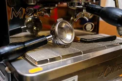 La Cimbali M26 professionelle 1-gruppige Gastro-Espressomaschine – Vorschau 3