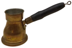 Traditionelle Mokkakanne aus Messing mit Holzgriff  – Vorschau 2