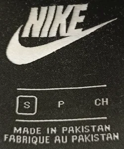 Nike Damenpullover schwarz Gr. S – Vorschau 3