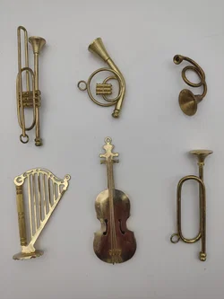 Miniatur-Musikinstrumente Metall Anhänger 6er-Set, Gold | Patina-Charme – Vorschau 2