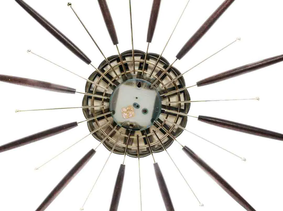 Lux Sunburst Wanduhr mechanisch, Mid Century, Ø ca. 70 cm – Bild 2