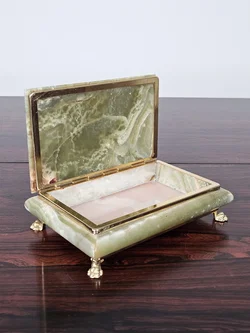 Schmuckkästchen aus grüner Jade – Vorschau 4