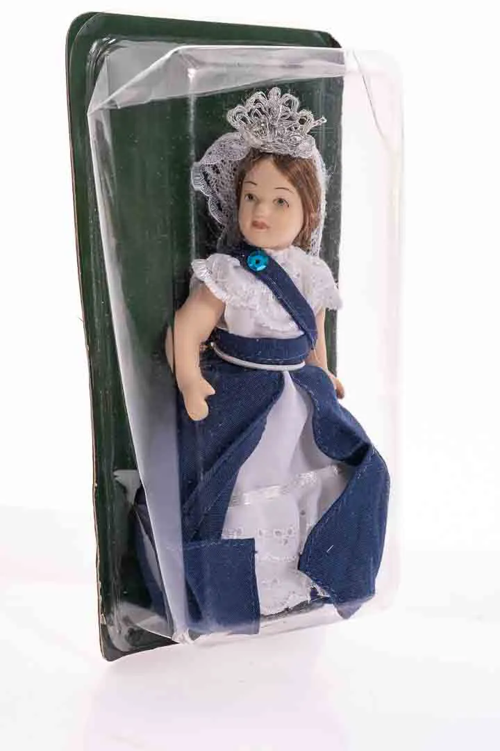  DE AGOSTINI Sammlerpuppe / Porzellanpuppe, Höhe 15cm – Bild 2