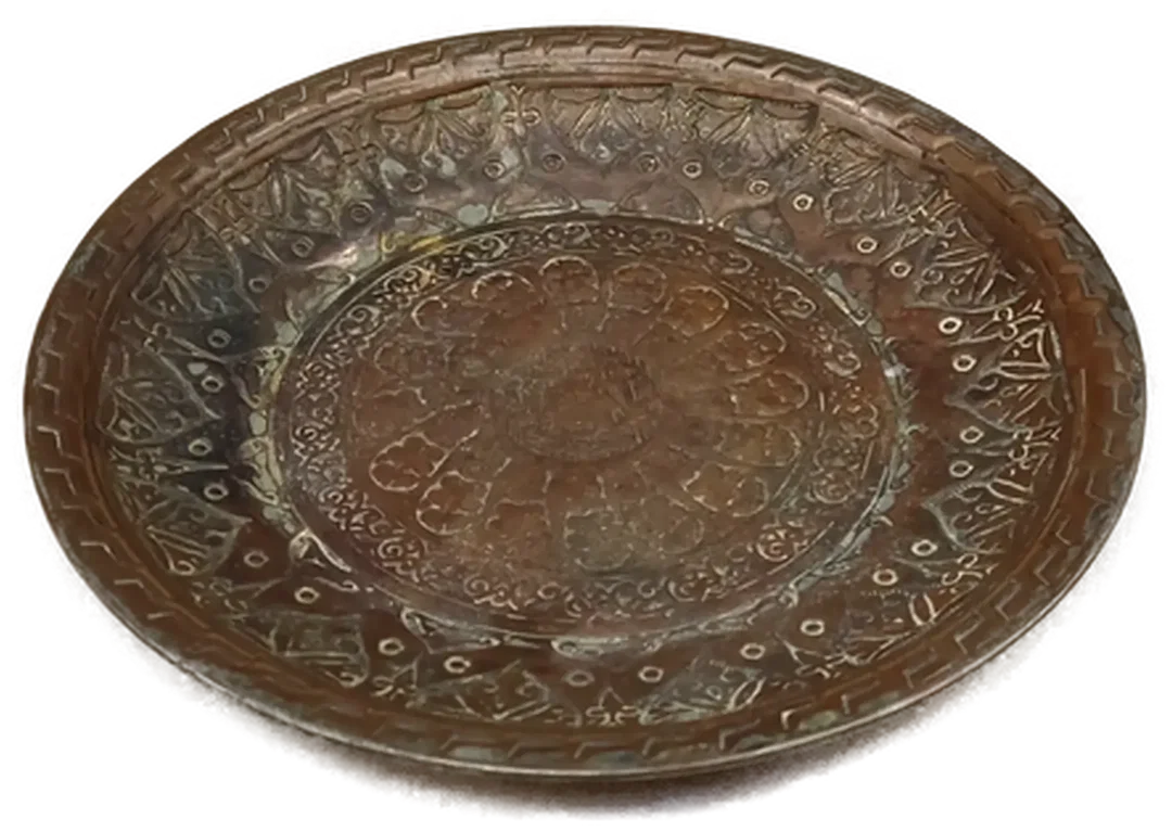 Antiker orientalischer Kupferteller – Bild 1