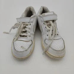 NIKE Kinderturnschuhe - 35